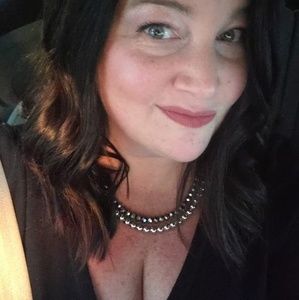 Meet your Posher, Deborah